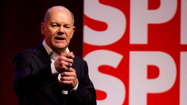Scholz y Merz llaman a las urnas a un día de las elecciones alemanas