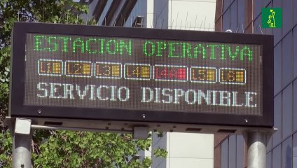 Metro de Santiago cruza una capital segregada y está herido de rabia