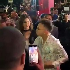 Ozuna casi pierde un dedo por una fanática