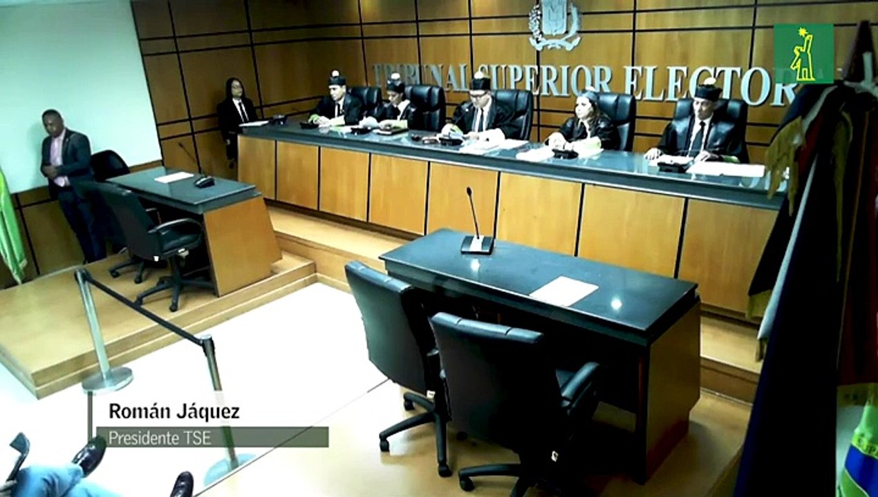 TSE dice no hay impedimento constitucional para candidatura presidencial de Leonel