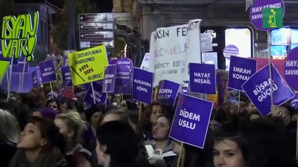 La protesta en Estambul contra la violencia machista acaba con enfrentamientos