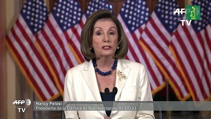 Pelosi pide redactar cargos para juicio político de Trump