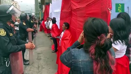 Víctimas de presuntas esterilizaciones forzadas de Perú exigen justicia