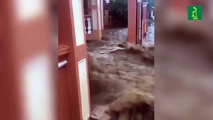 Inundaciones registradas esta tarde en La Yautía, en Jarabacoa, La Vega