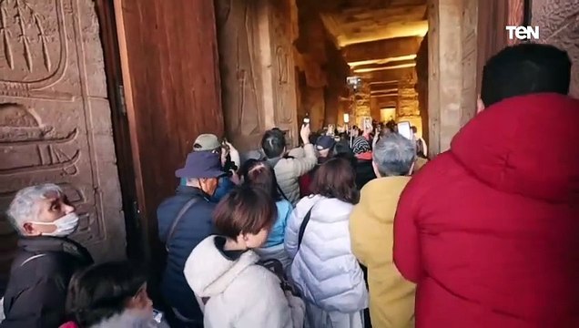 الغيوم تحجب أشعة الشمس من حدوث ظاهرة تعامد قدس الأقداس و4 آلاف سائح جاءوا لزيارة معبد أبوسمبل