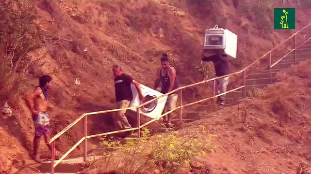 Incendio forestal alcanza 50 viviendas en costera urbe de Valparaíso