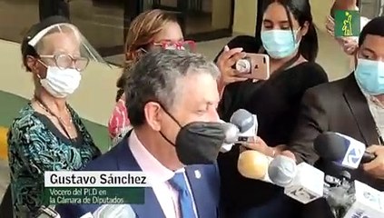 Gustavo Sánchez reta a Pedro Botello a citar por sus nombres diputados sobornados