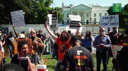Protestas a favor y en contra de Donald Trump en su cumpleaños 74