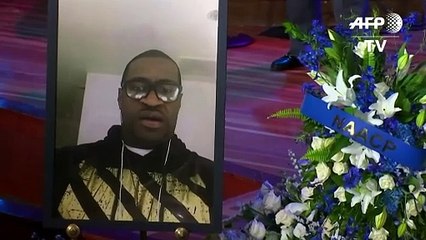 "Tú cambiaste el mundo", dice activista durante homenaje a George Floyd en EEUU