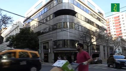 Expresidente Menem responde al tratamiento por un cuadro de neumonía y presenta mejoría