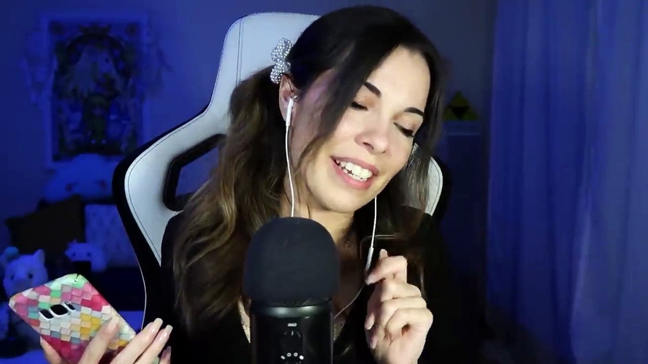 [ASMR FR] 🌈FAQ ⭐️Qui suis-je _ Prénom - Etudes - Pourquoi l'ASMR _ (Whispering - Chuchotements)  Part 2