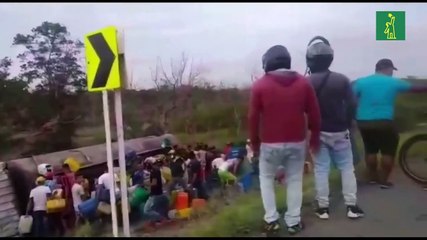 VIRAL: Al menos siete muertos al incendiarse camión cisterna en norte de Colombia