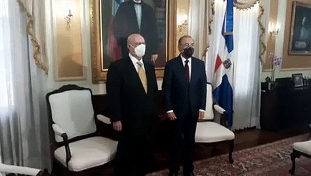 El expresidente Hipólito Mejía se reúne con el presidente Danilo Medina en el Palacio Nacional