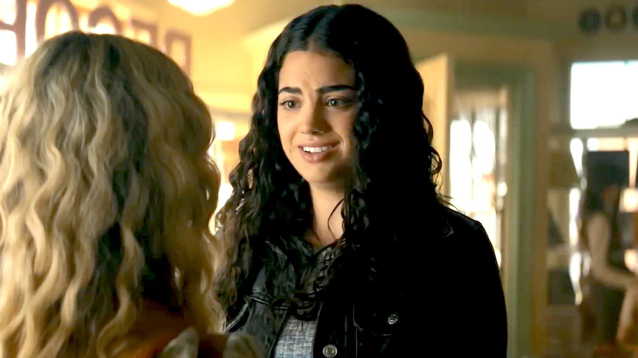 Sneak Peek at the Next Episode of Hallmark’s The Way Home