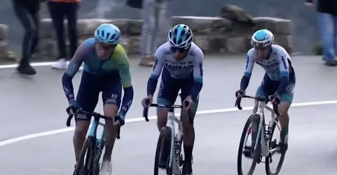 Cyclisme - Tour des Alpes-Maritimes 2025 - Encore Christian Scaroni sur la 1ère étape, la Bahrain Victorious de Lenny Martinez frustrée