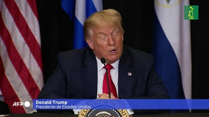 Trump promete "luchar" por Venezuela y por Cuba en visita a Florida