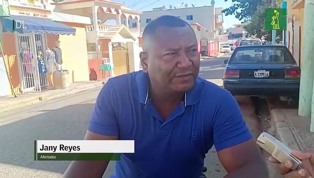 Cierre de cruces en la avenida Charles de Gaulle aumentan los tapones