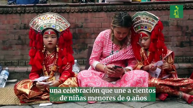 Nepal adora a sus niñas diosas para obtener protección y buena suerte
