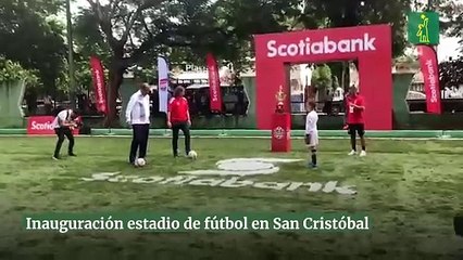 Inauguración estadio de fútbol en San Cristóbal