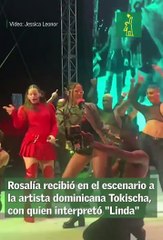 Rosalía recibió en el escenario a la artista dominicana Tokischa, con quien interpretó "Linda"