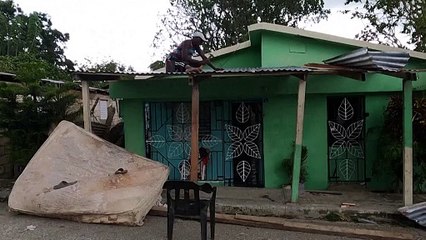 El huracán de categoría 3 Fiona azota las islas Turcas y Caicos
