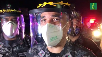 El jefe de la Policía Nacional acompaña al equipo de Santiago en el operativo del toque de queda