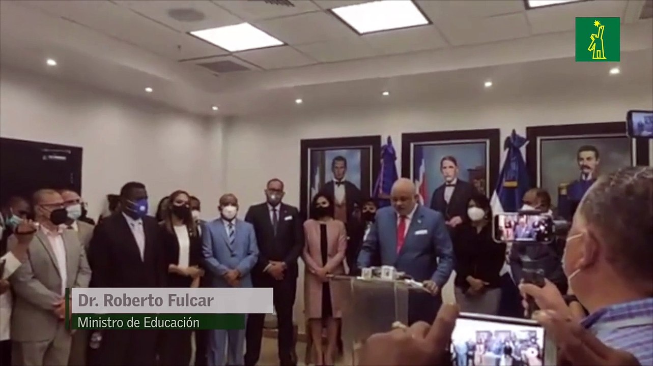 Roberto Fulcar denuncia autoridades salientes no dejaron preparado el inicio del año escolar