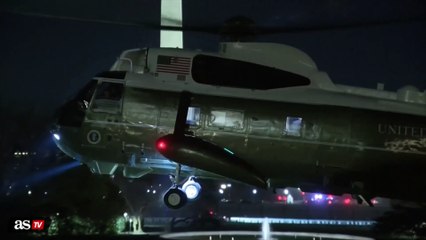 Elon Musk’s eye-catching face expression during private talk with Donald Trump on Marine One