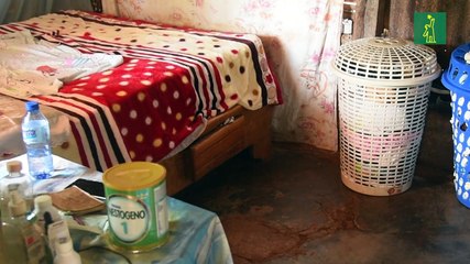 Familia con trillizos pide ayuda para alimentar a sus hijos