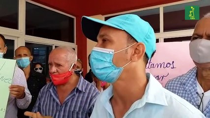 Comerciantes exigen entrega de Mercado de Pekín en Santiago