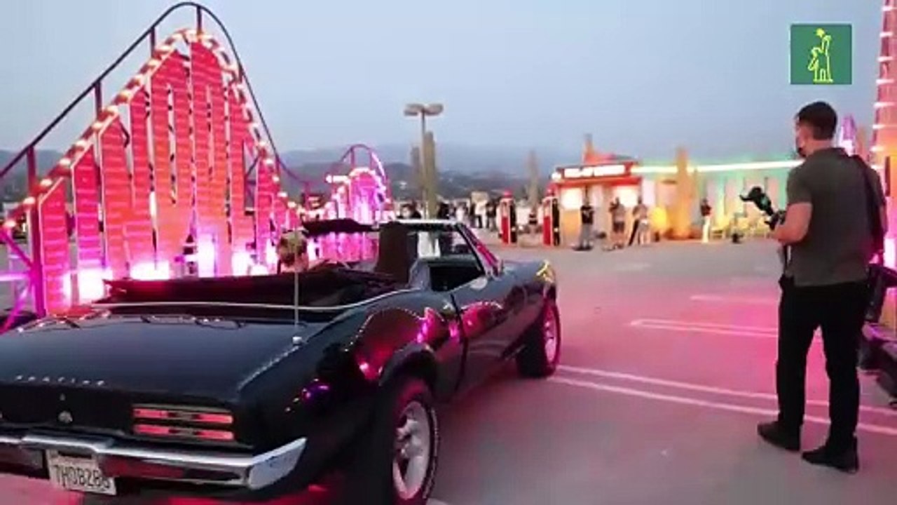 Estreno de "Unpregnant", sin alfombra roja pero al volante