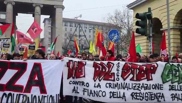 Milano, sfila il corteo contro il ddl sicurezza