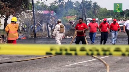 Cuatro muertos deja explosión de camión cisterna en el sureste de México