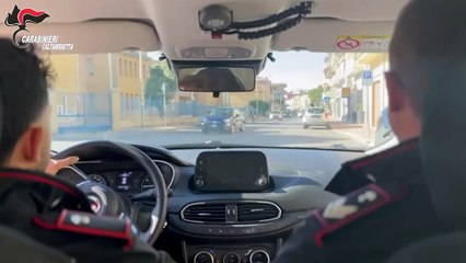 Fucile rubato e munizioni nascosti in un pollaio, un arresto a Butera