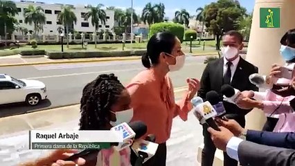 Primera Dama invita a una estudiante meritoria al Palacio Nacional en conmemoración del Día de la Niña