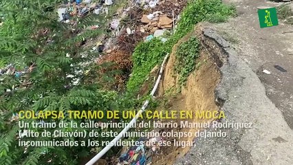 Colapsa tramo de una calle en Moca