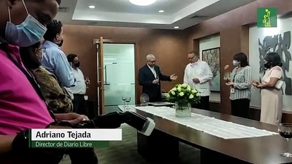 Adriano Tejada se jubila de Diario Libre