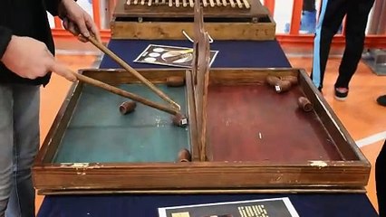 Los niños disfrutan de una tarde de ocio en Mojados