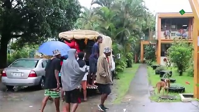 El ciclón Yasa deja muertes y pueblos devastados en Fiyi