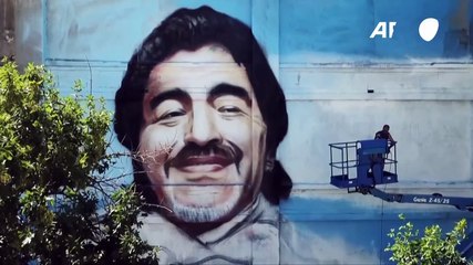 San Diego Maradona, patrono de los artistas tiene su mural en La Boca en Argentina