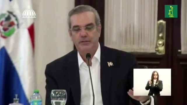 Abinader dice que Danilo Medina no le dejó un centavo para los programas sociales
