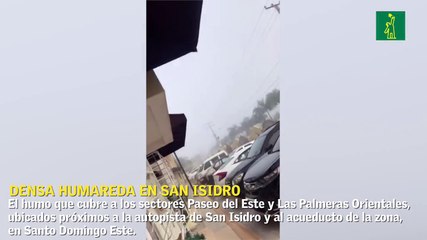 Densa humareda cubre sectores próximos a autopista de San Isidro