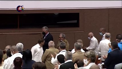 Cuba ofrece diálogo a EEUU sin renunciar al socialismo