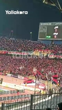 احتفال جماهير الأهلي بهدف أشرف بنشرقي في شباك الزمالك 🔴🦅