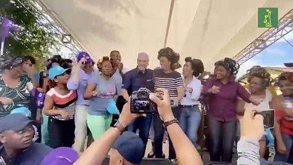 Gonzalo Castillo baila al ritmo de "Te pase el rolo"