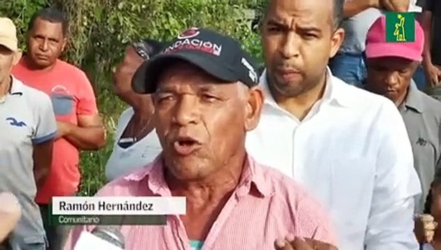 Comunitarios en Moca reclaman reparación de un puente