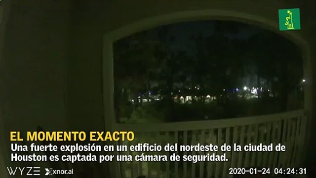 Cámara de seguridad capta momento de la explosión en Houston