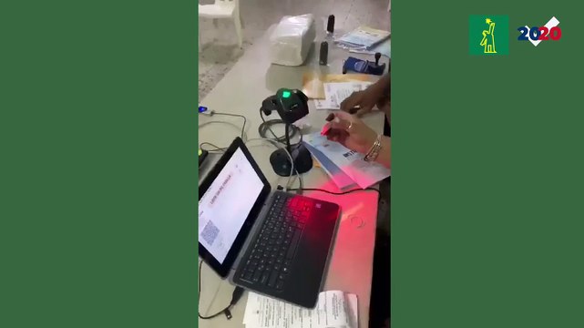 Evidencia del problema técnico que presentan los equipos electorales