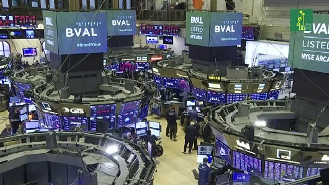 Nerviosismo por coronavirus sacude las bolsas y se hunde el petróleo