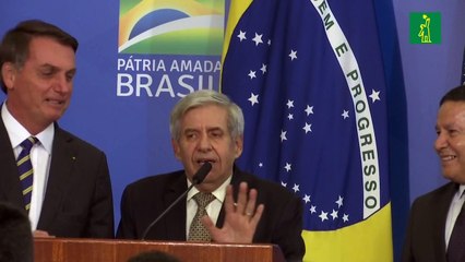 Ministro brasileño que viajó a EEUU con Bolsonaro da positivo a coronavirus